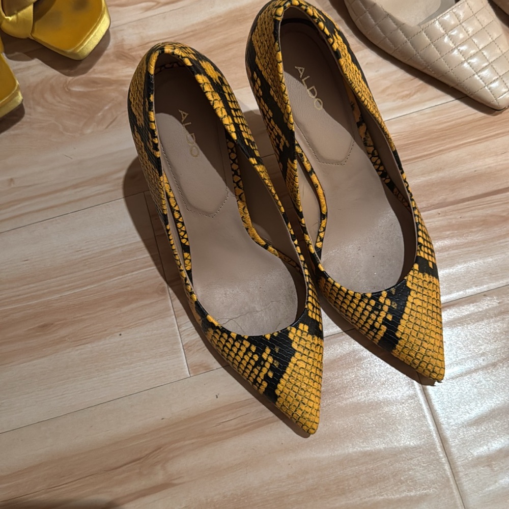 Aldo Women's Yellow Snake Print Heels